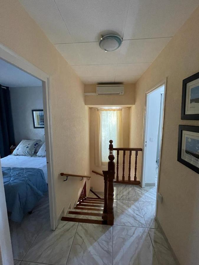Leones Villa Empuriabrava Buitenkant foto