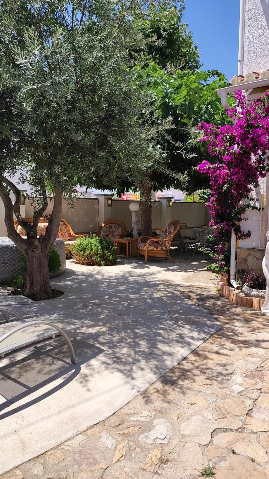 Leones Villa Empuriabrava Buitenkant foto